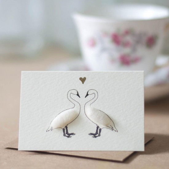 Mini Swans in love card