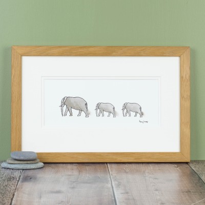 E18B10 - Elephants print